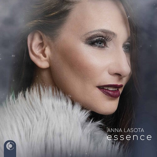 essence / Anna Lasota