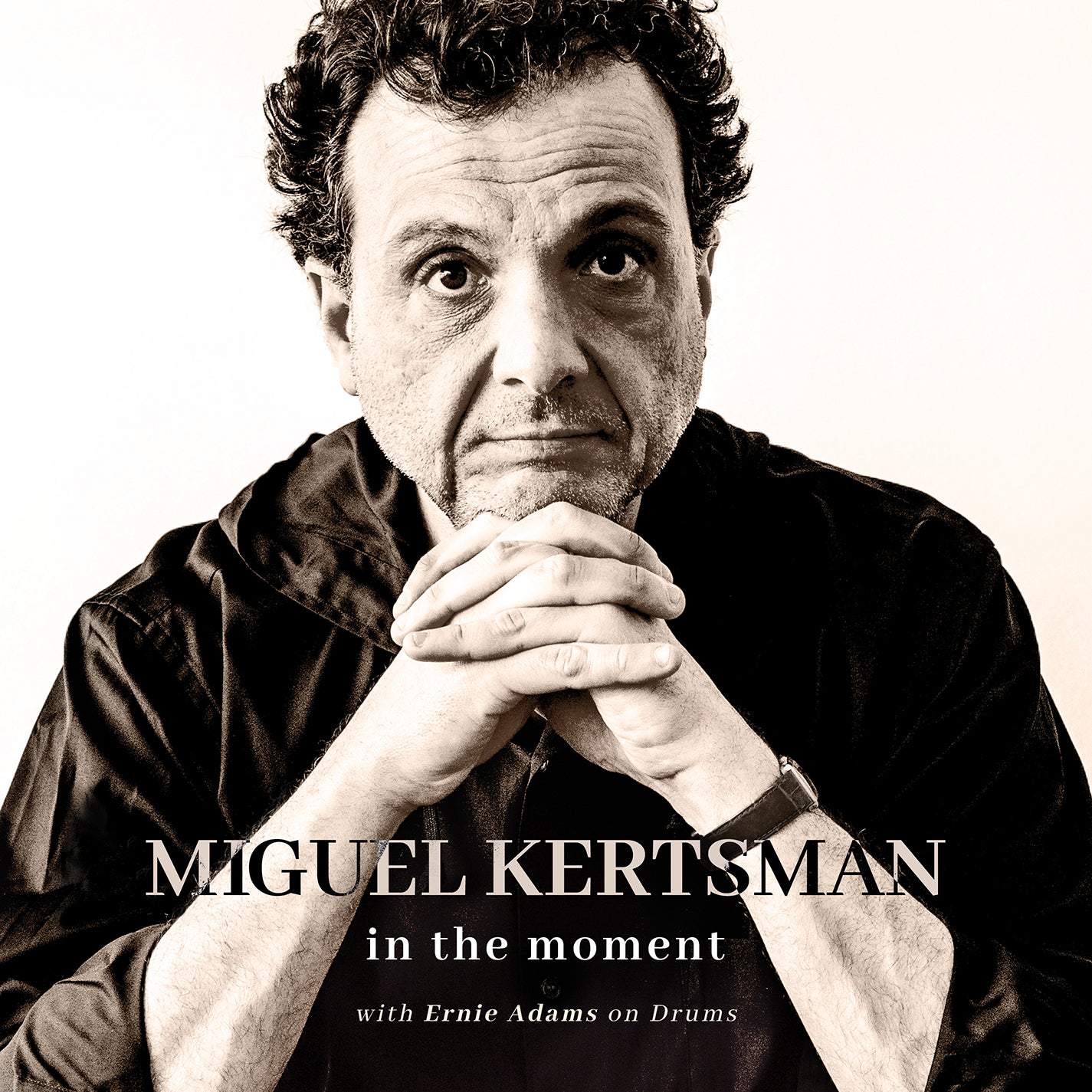 In the Moment / Miguel Kertsman